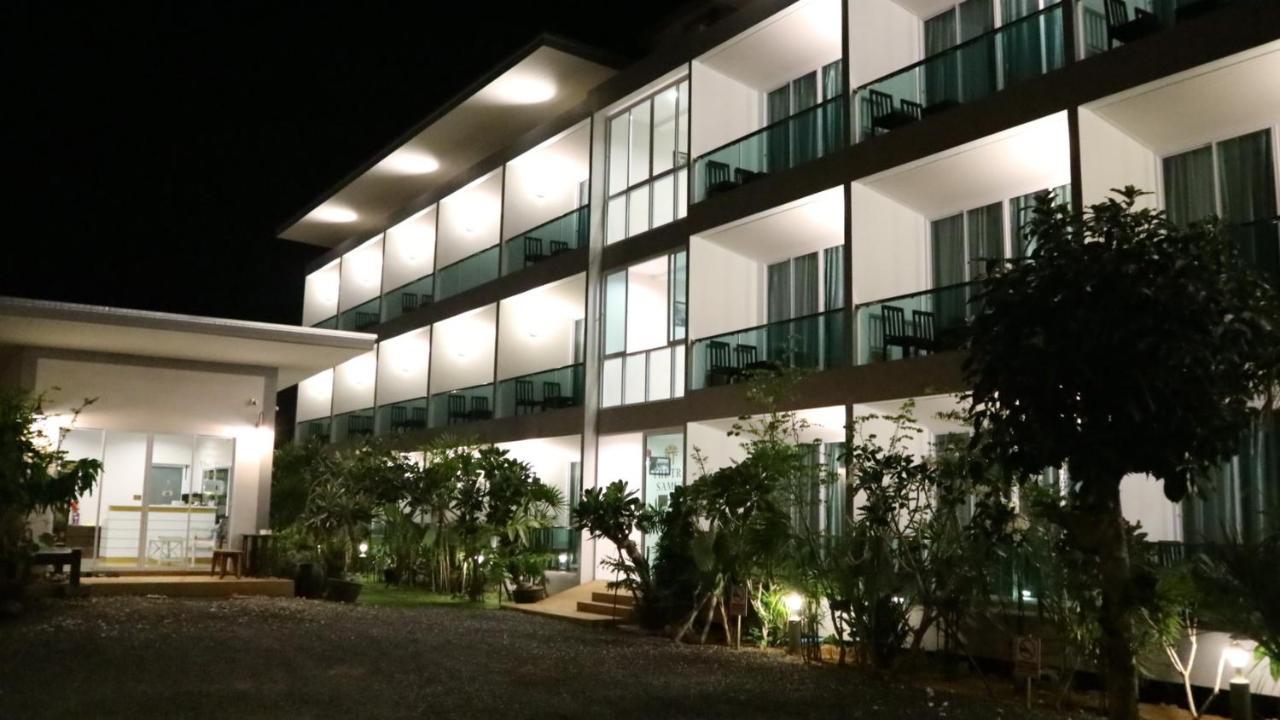 The Tree Samui Hotel Bophut Exterior foto